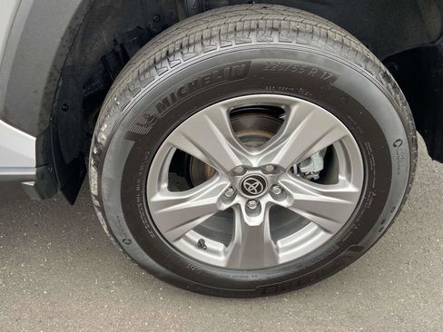 Used 2024 Toyota RAV4 XLE image 9