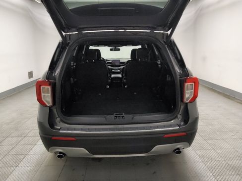 Used 2020 Ford Explorer Limited image 29