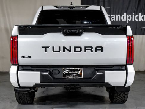 Used 2024 Toyota Tundra Platinum image 9