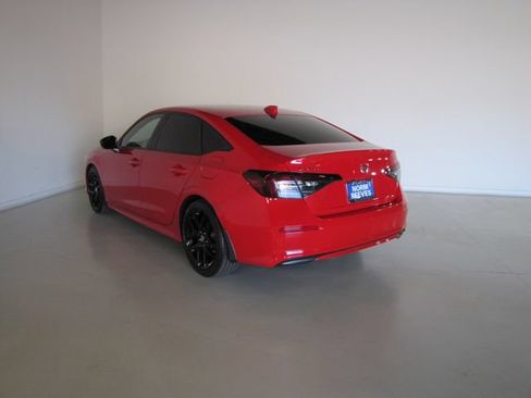 Certified 2025 Honda Civic Sport image 22