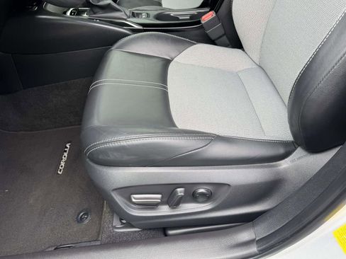 Used 2021 Toyota Corolla XSE w/ XSE Preferred Package FWD image 18