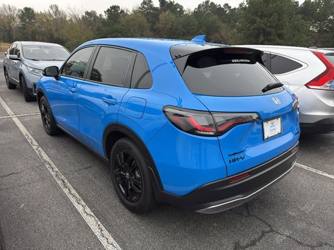 Certified 2026 Honda HR-V Sport image 2
