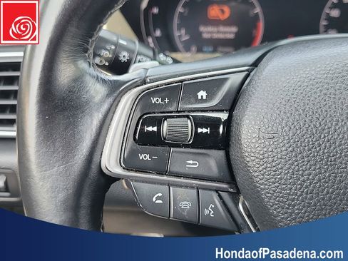 Used 2018 Honda Accord Sport image 11