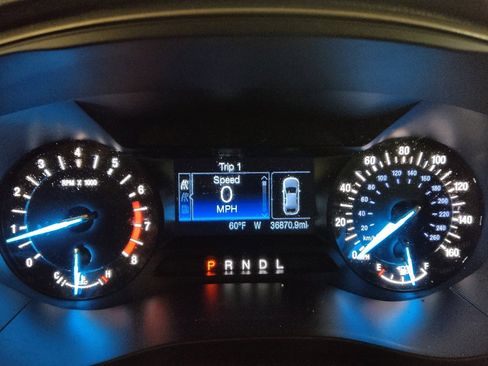 Used 2018 Ford Fusion SE image 23