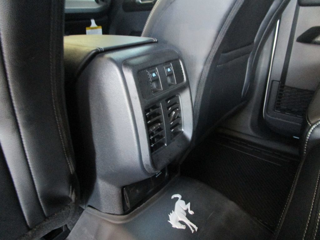 Used 2026 Ford Bronco Outer Banks w/ Sasquatch Package AWD/4WD image 19