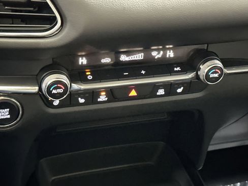 Used 2022 MAZDA CX-30 2.5 Turbo w/ Premium Plus Pkg image 26