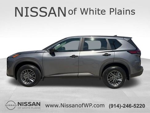 Certified 2026 Nissan Rogue S AWD/4WD image 2