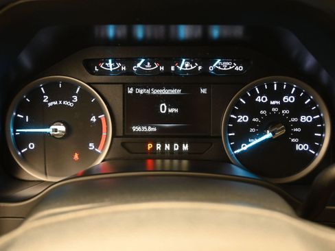 Used 2020 Ford F250 XLT w/ XLT Premium Package AWD/4WD image 27