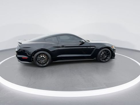 Used 2016 Ford Mustang Shelby GT350 w/ Track Package RWD image 9