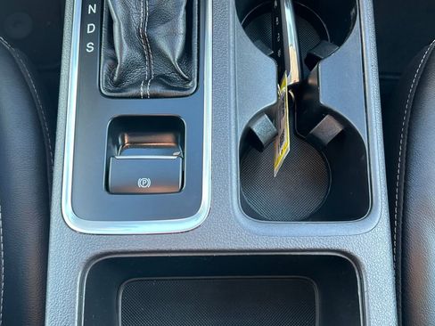 Used 2019 Ford Escape SE image 29