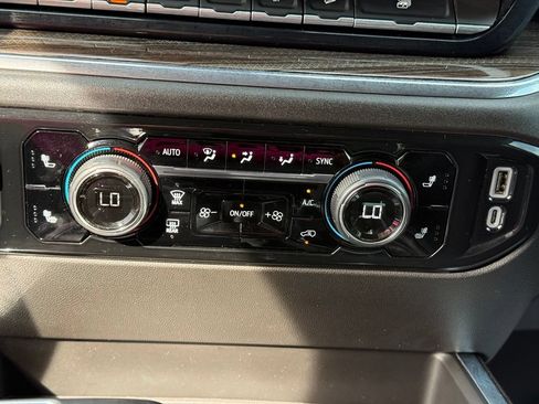 Used 2019 Nissan Maxima SR w/ Premium Package FWD image 27