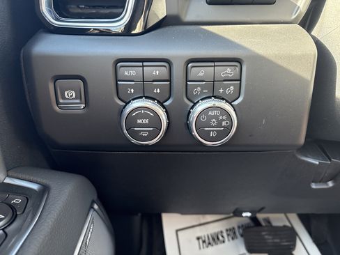 New 2026 GMC Sierra 2500 Denali w/ Denali Reserve Package AWD/4WD image 24