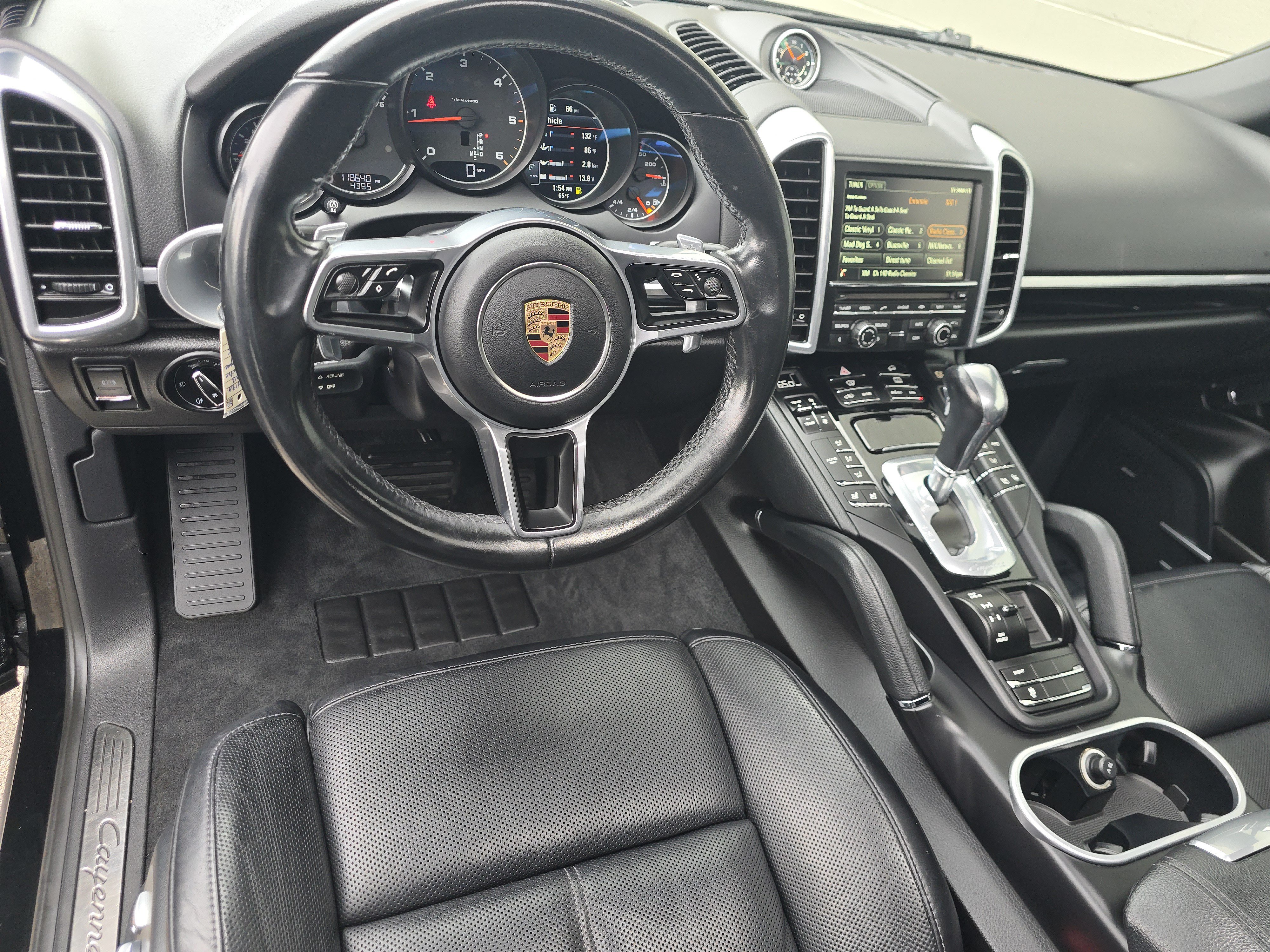 Used 2016 Porsche Cayenne Diesel AWD/4WD image 4