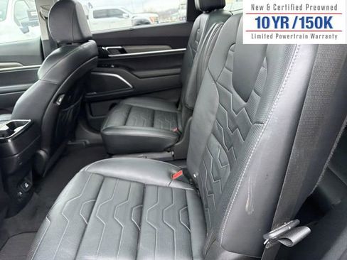 Used 2022 Kia Telluride SX w/ SX Prestige Package image 13