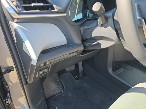 Certified 2026 Toyota Sienna XLE FWD image 13