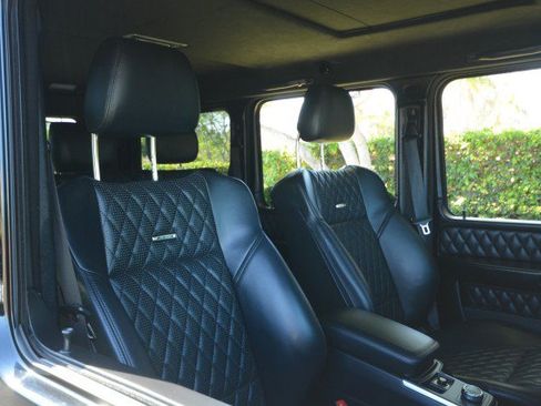 Used 2015 Mercedes-Benz G 63 AMG 4MATIC image 34