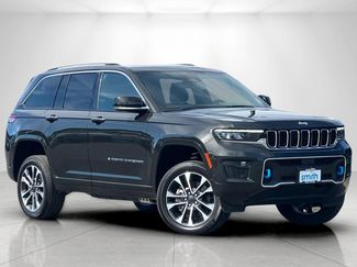 Used 2024 Jeep Grand Cherokee Overland w/ Luxury Tech Group IV AWD/4WD video 2