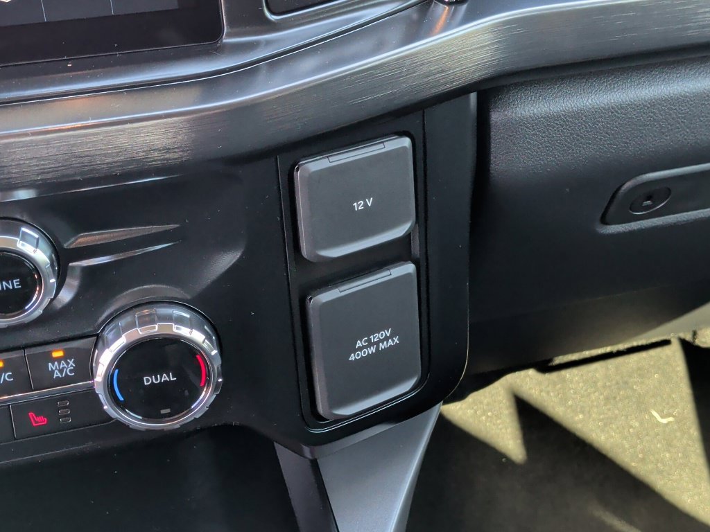 New 2026 Ford F350 Lariat w/ Lariat Premium Package AWD/4WD image 33
