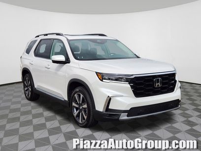 Certified 2025 Honda Pilot Elite