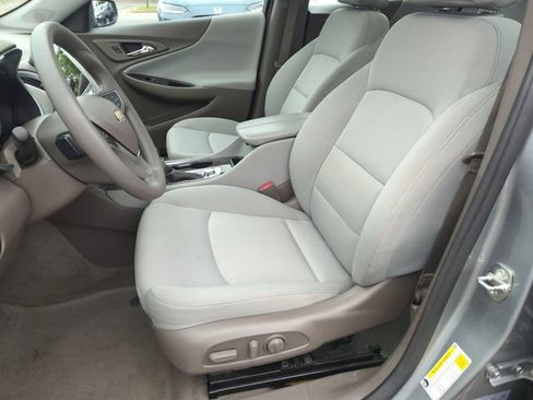 Used 2024 Chevrolet Malibu LT FWD image 11