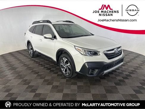Used 2020 Subaru Outback Limited AWD/4WD image 1