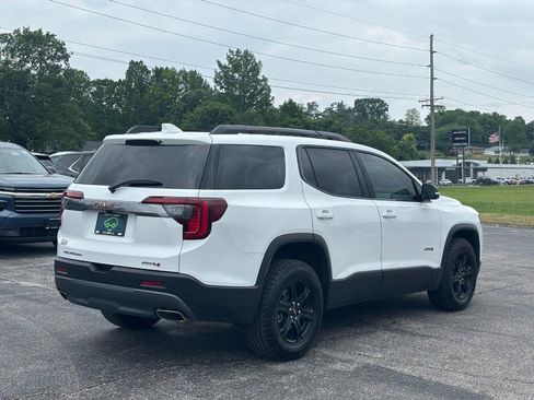 Used 2023 GMC Acadia AT4 w/ Technology Package AWD/4WD image 5