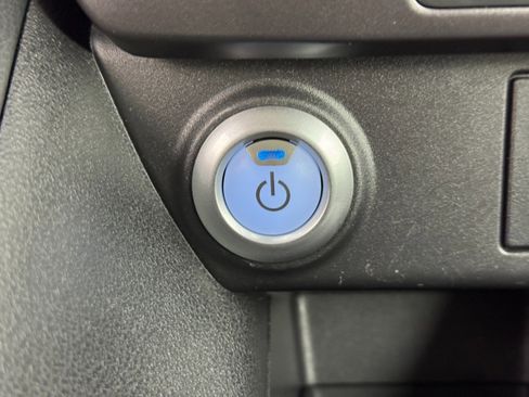 Used 2023 Nissan Leaf S image 24