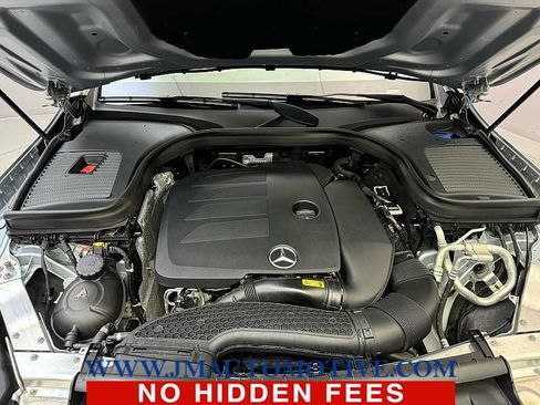 Used 2021 Mercedes-Benz GLC 300 4MATIC image 10