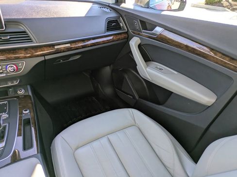 Used 2018 Audi Q5 2.0T Premium Plus image 17