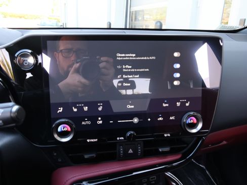 Used 2025 Lexus NX 350h AWD w/ Accessory Package (K3) image 28