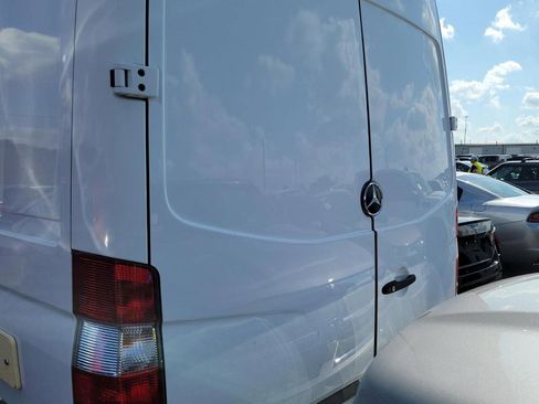 Used 2017 Mercedes-Benz Sprinter 144 Cargo image 3
