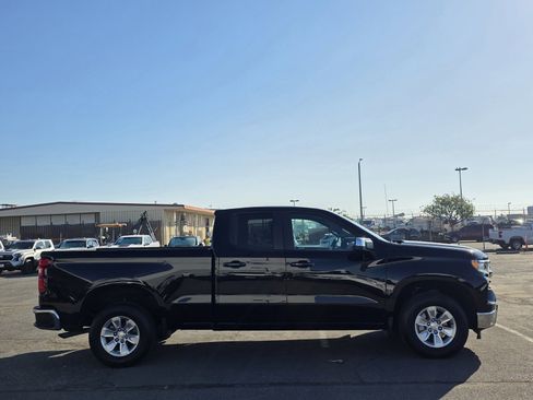 Used 2023 Chevrolet Silverado 1500 LT w/ Protection Package image 8