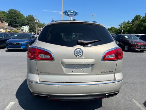 Used 2016 Buick Enclave Leather FWD image 5