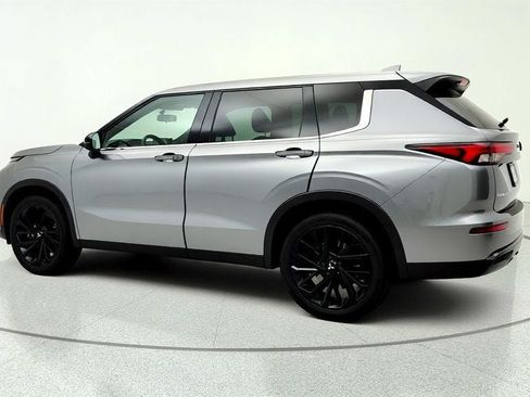 Used 2022 Mitsubishi Outlander SEL Black Edition FWD image 7