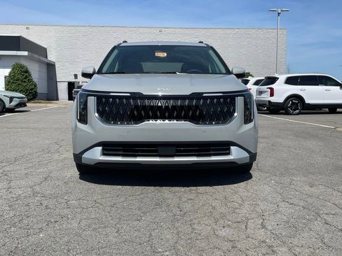 New 2026 Kia Carnival EX image 2