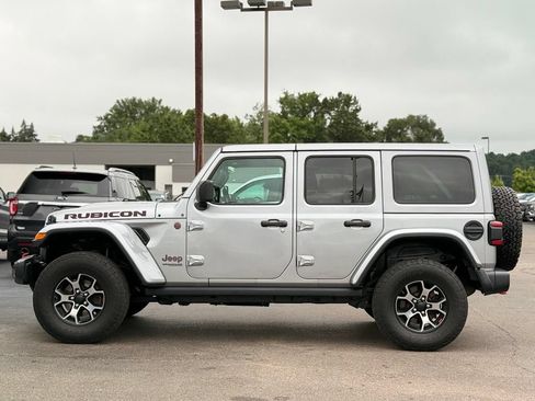 Used 2018 Jeep Wrangler Unlimited Rubicon w/ Uconnect 4C Nav & Sound Group AWD/4WD image 39