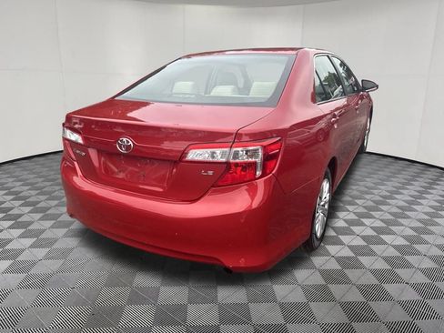 Used 2012 Toyota Camry LE FWD image 6