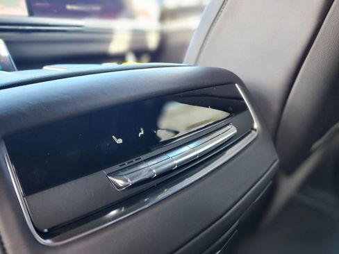 New 2026 Cadillac Escalade Platinum Sport w/ LPO, ONYX Package AWD/4WD image 16