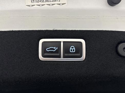 Used 2024 Genesis G70 3.3T Advanced w/ Sport Prestige Package image 16