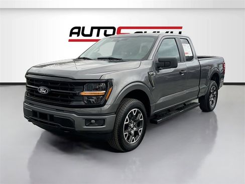 Used 2025 Ford F150 STX w/ Equipment Group 200A image 3