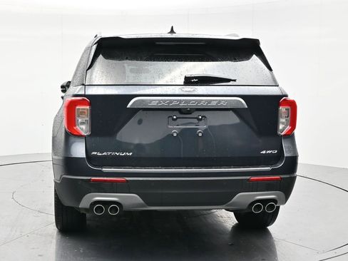Used 2023 Ford Explorer Platinum w/ Technology Package AWD/4WD image 6
