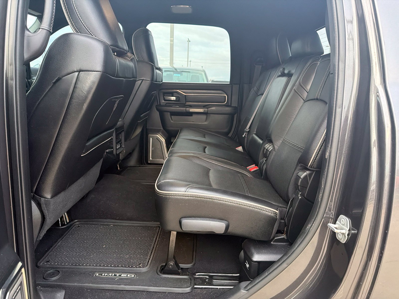 Used 2021 RAM 2500 Limited AWD/4WD image 23