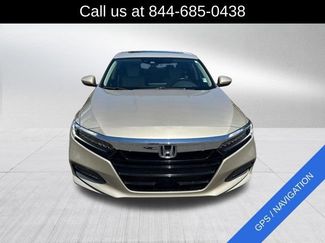 Used 2019 Honda Accord Touring video 2