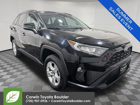Used 2021 Toyota RAV4 XLE AWD/4WD image 1
