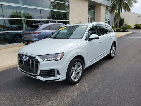 Used 2023 Audi Q7 3.0T Premium AWD/4WD image 8