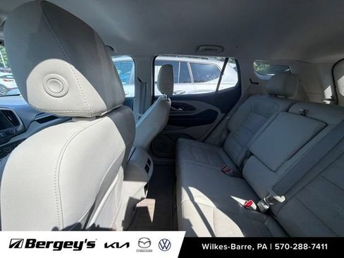 Used 2022 GMC Terrain Denali AWD/4WD image 8