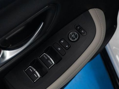 New 2027 Honda HR-V EX-L image 4