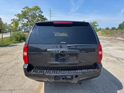 Used 2013 Chevrolet Suburban LS w/ Texas Edition RWD image 4