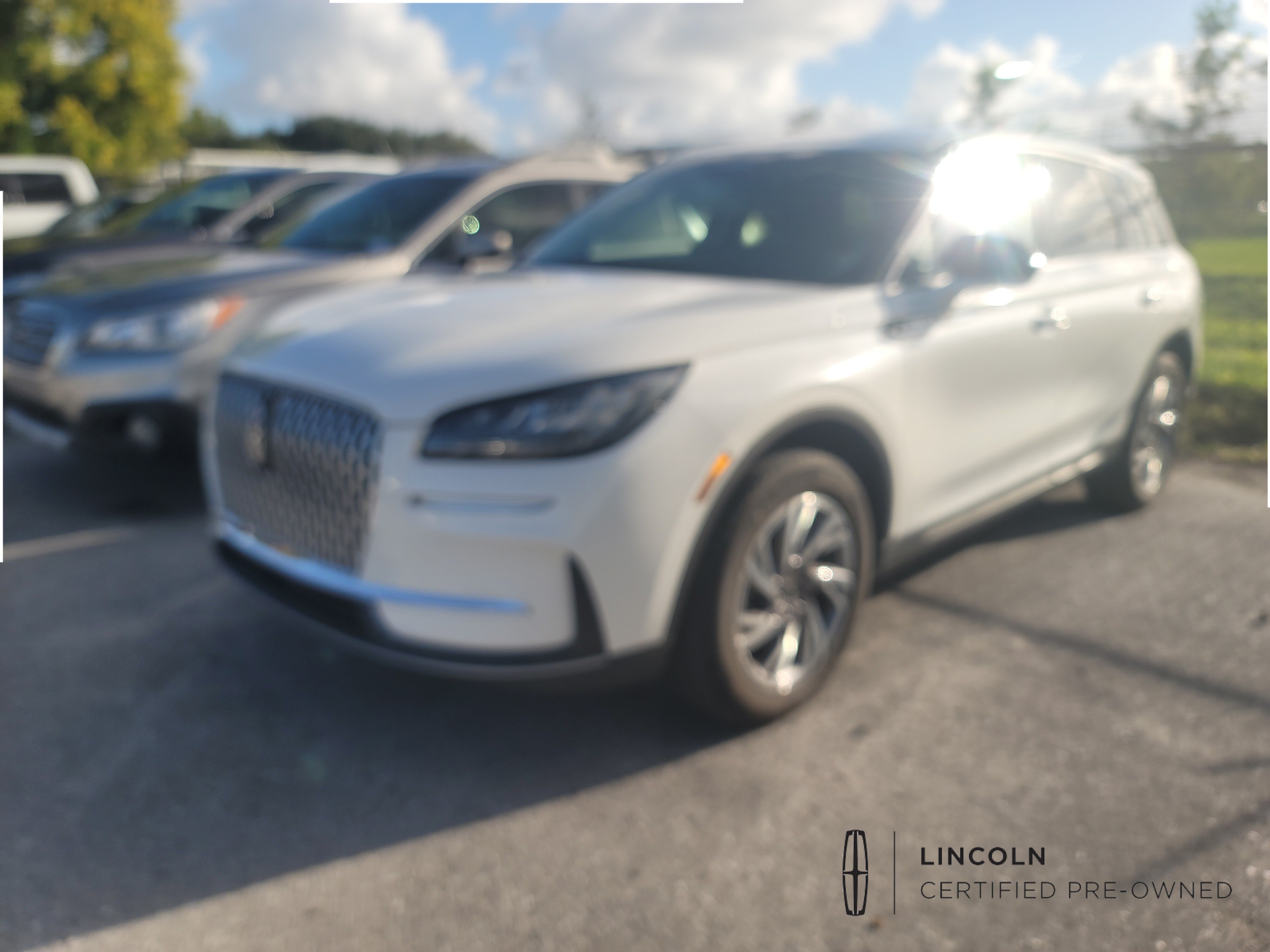 Used 2023 Lincoln Corsair FWD image 1