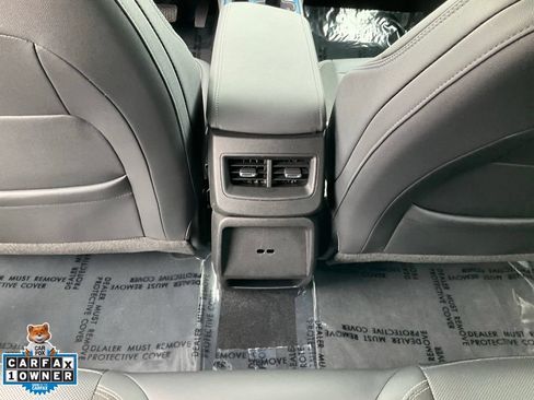 Used 2024 Chevrolet Equinox EV LT FWD image 33
